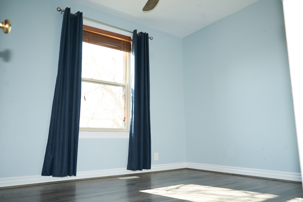 16 W 780 S Centerville, UT 84014