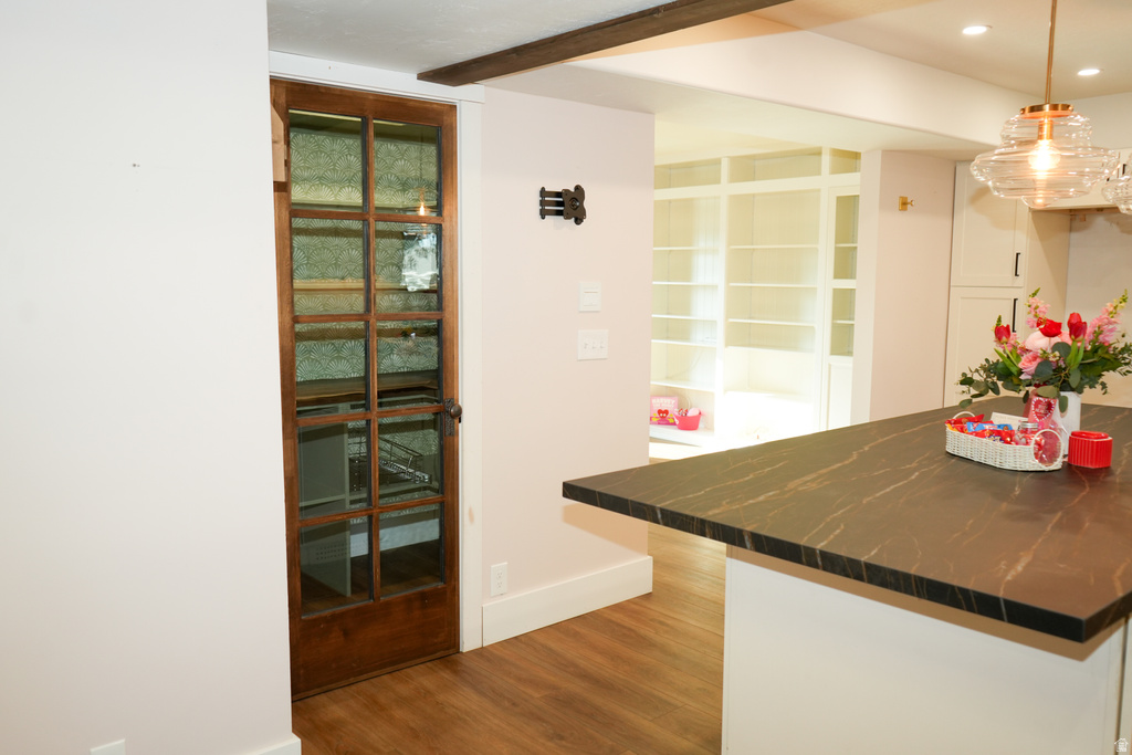 16 W 780 S Centerville, UT 84014