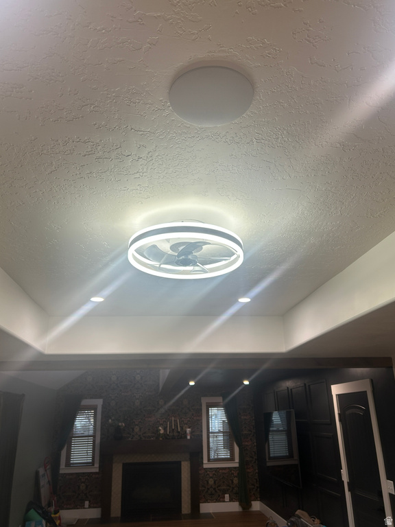 16 W 780 S Centerville, UT 84014