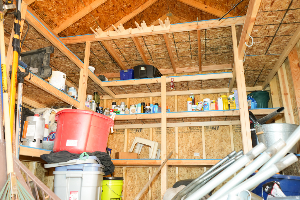 16 W 780 S Centerville, UT 84014