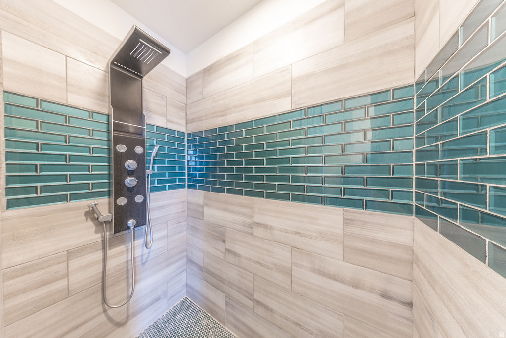 7087 W BOSTON PARK LN West Jordan, UT 84081