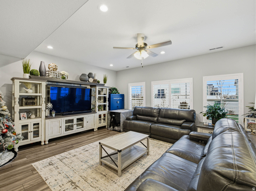 4236 W 975 S West Point, UT 84015