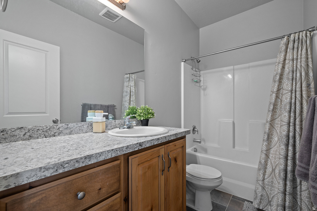 942 E 270 S Santaquin, UT 84655