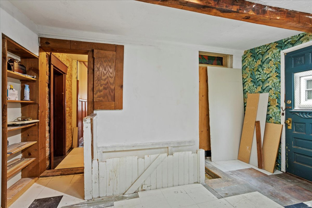 669 8TH AVE Salt Lake City, UT 84103