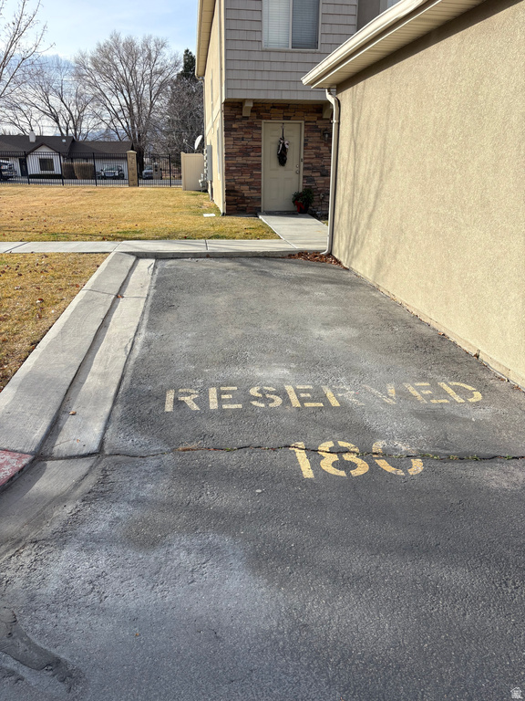 180 S TAMARAK CIR Lehi, UT 84043