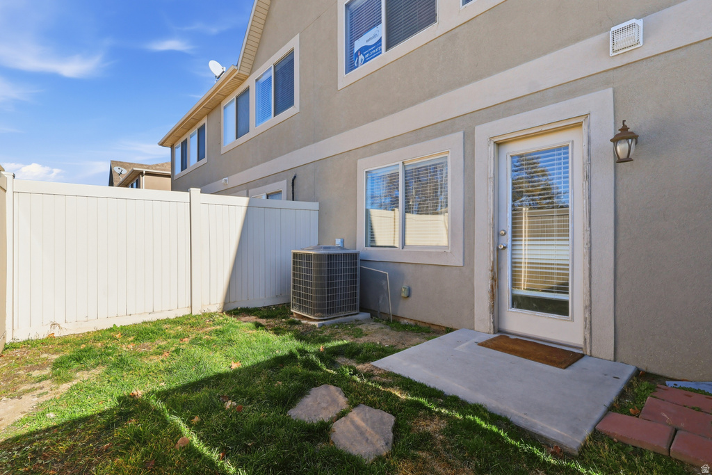 180 S TAMARAK CIR Lehi, UT 84043
