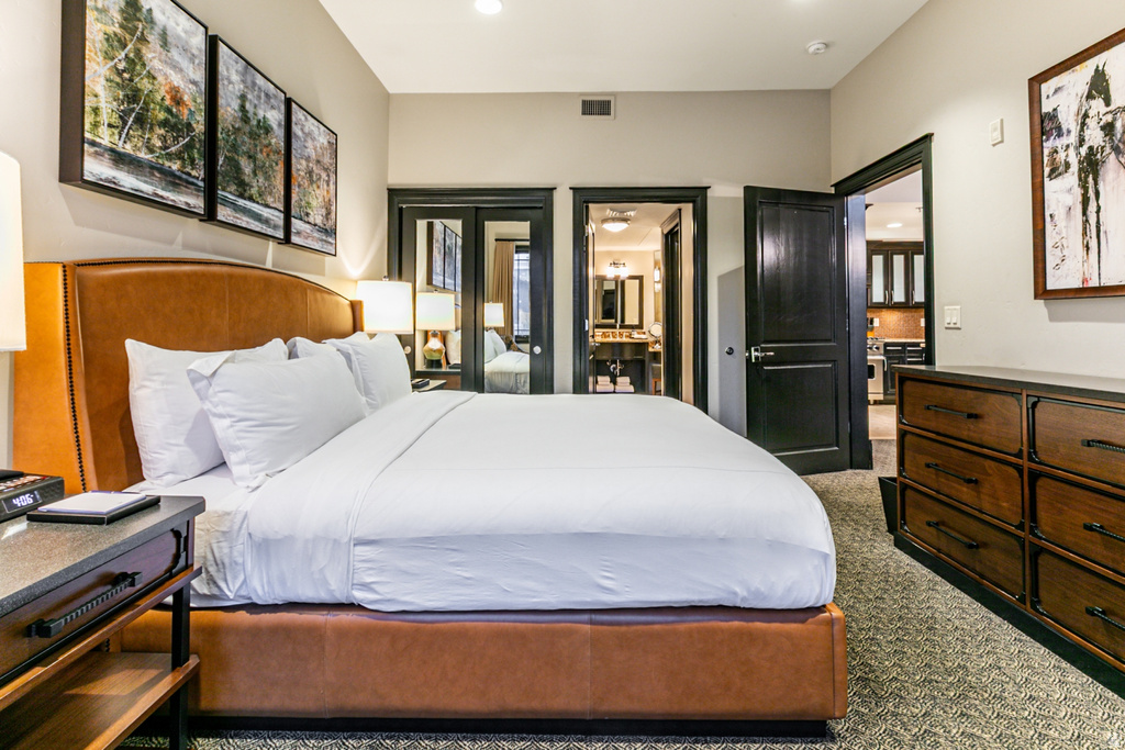 2100 FROSTWOOD BLVD #6173 Park City, UT 84098