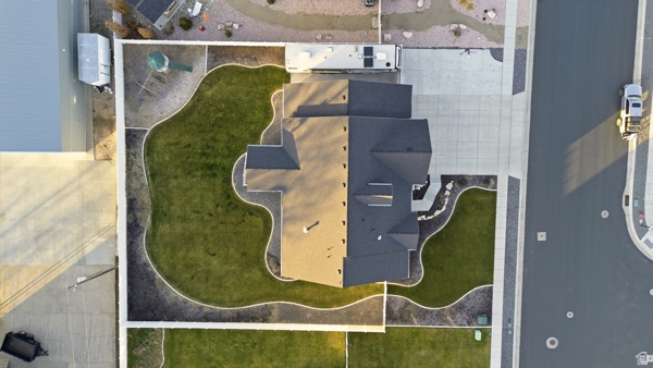 2059 N 3000 W Plain City, UT 84404