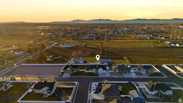 2059 N 3000 W Plain City, UT 84404