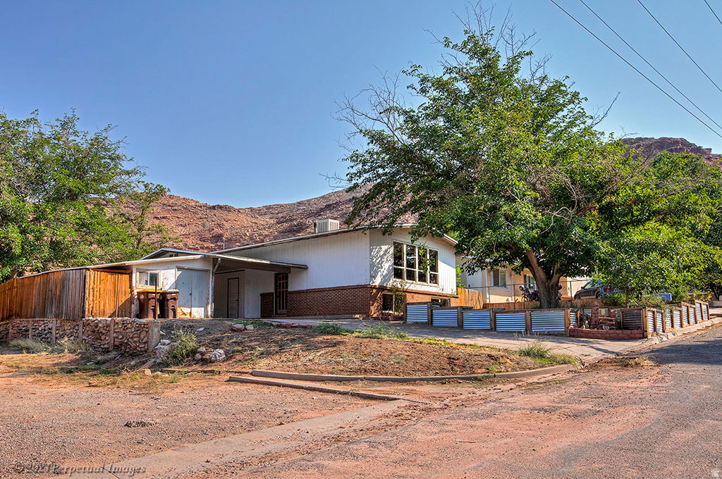 615 ROSETREE LN Moab, UT 84532