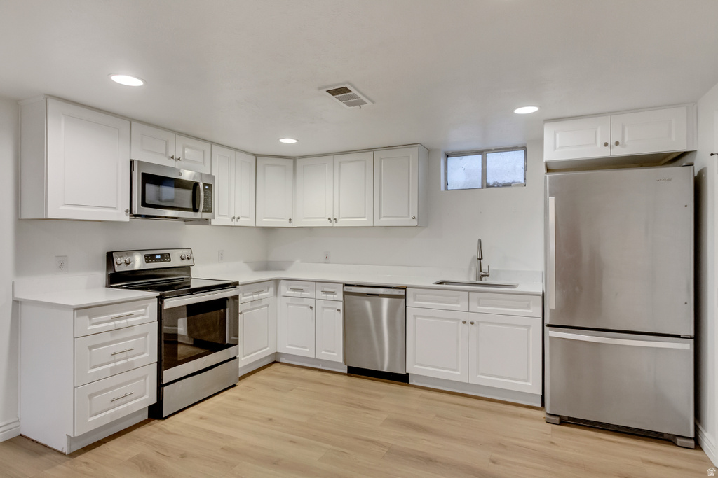 4182 S LYNNE LN Holladay, UT 84124