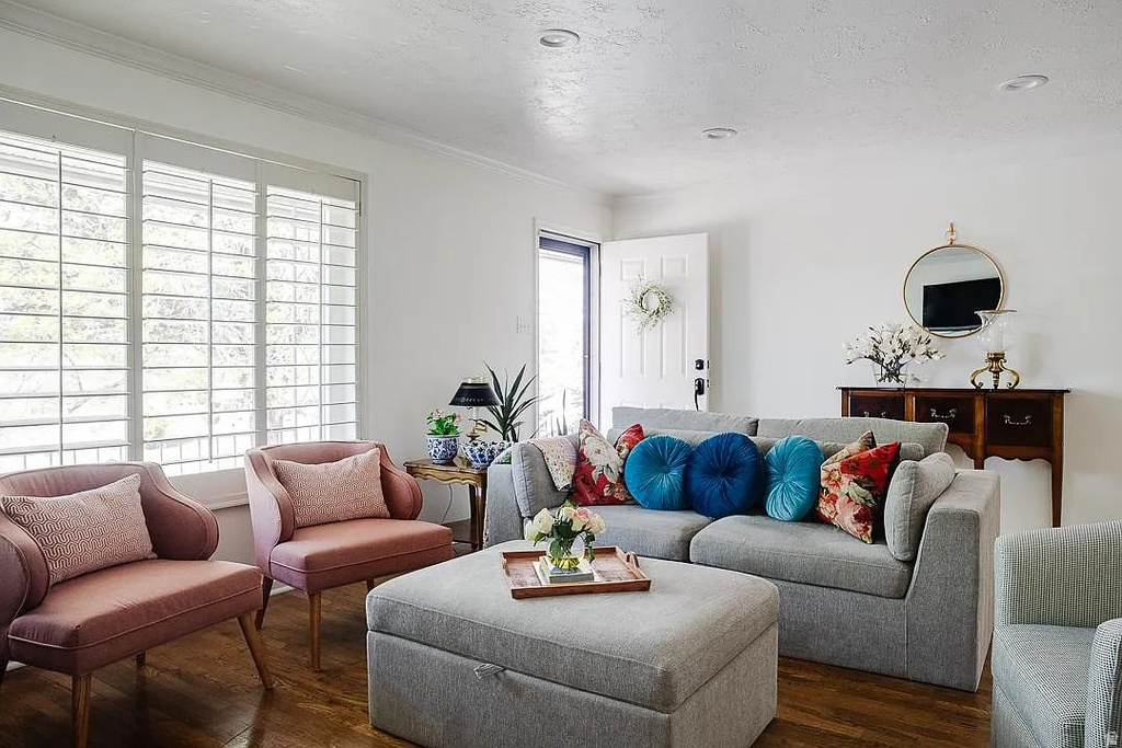 4182 S LYNNE LN Holladay, UT 84124