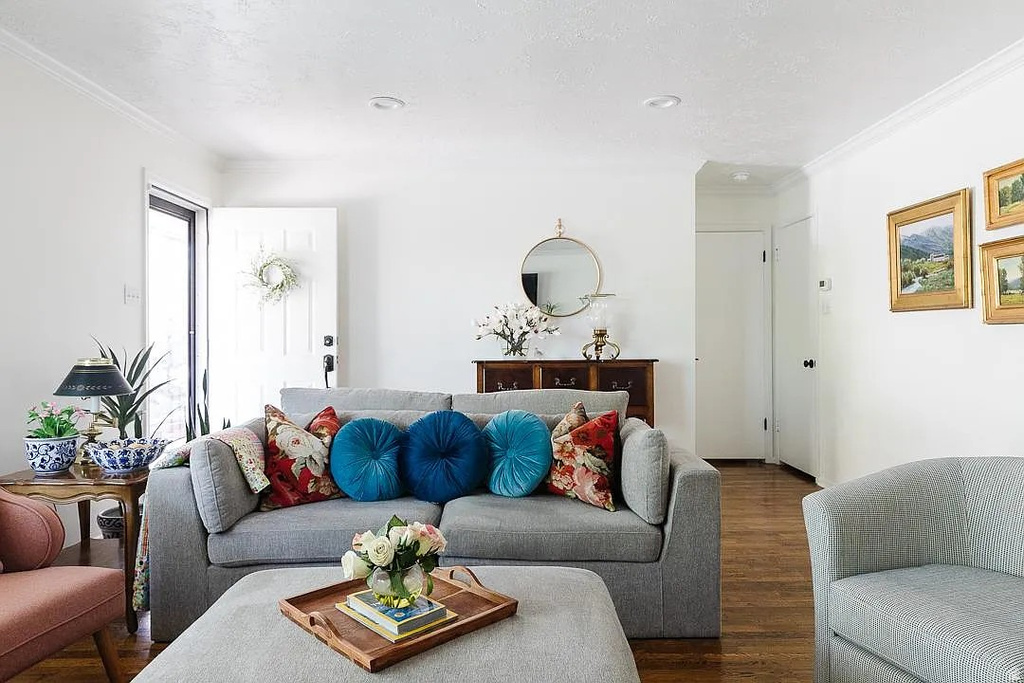 4182 S LYNNE LN Holladay, UT 84124