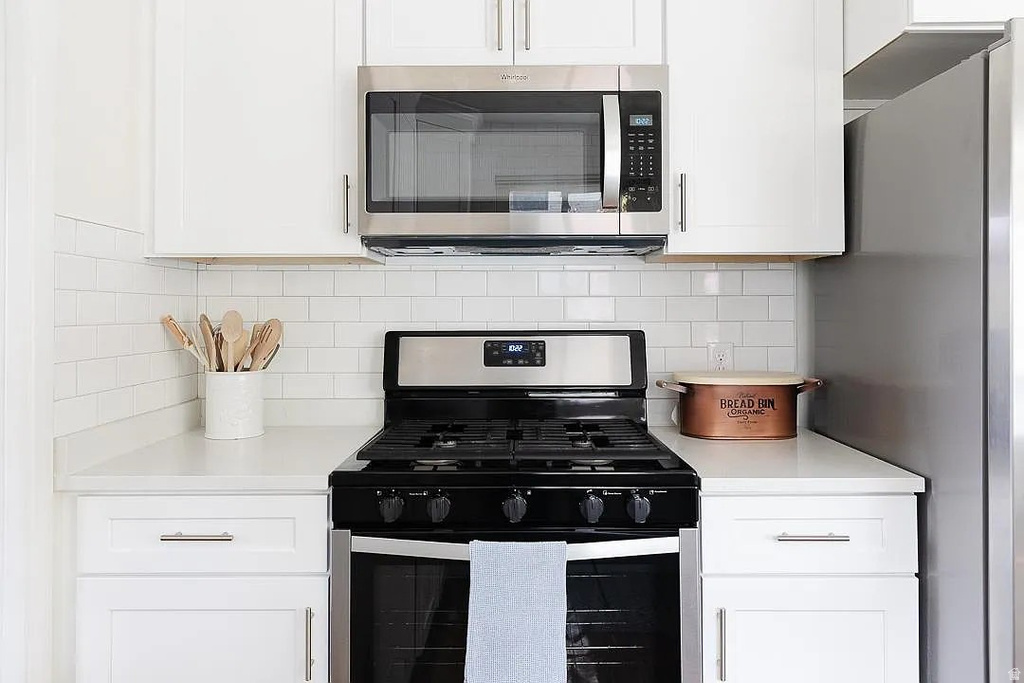 4182 S LYNNE LN Holladay, UT 84124