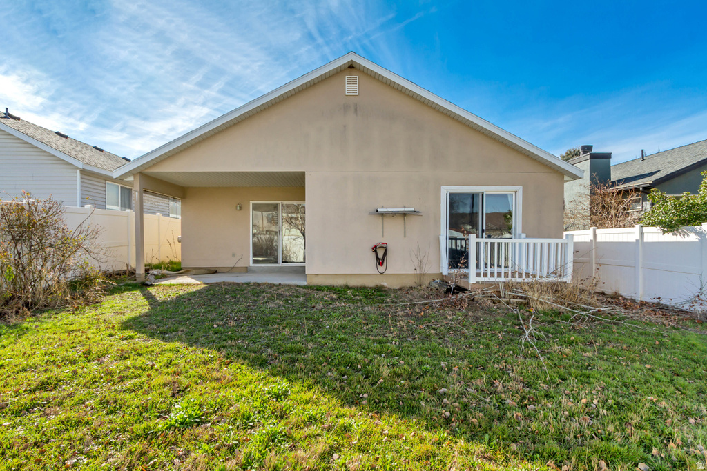 828 W CHARTRES AVE Sandy, UT 84070