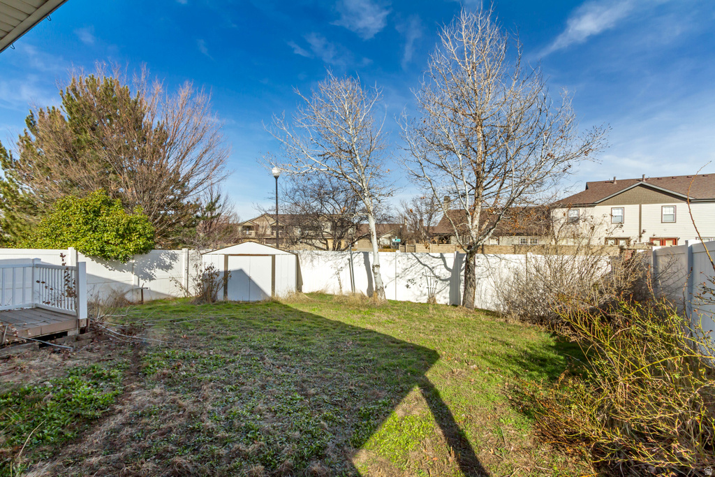 828 W CHARTRES AVE Sandy, UT 84070