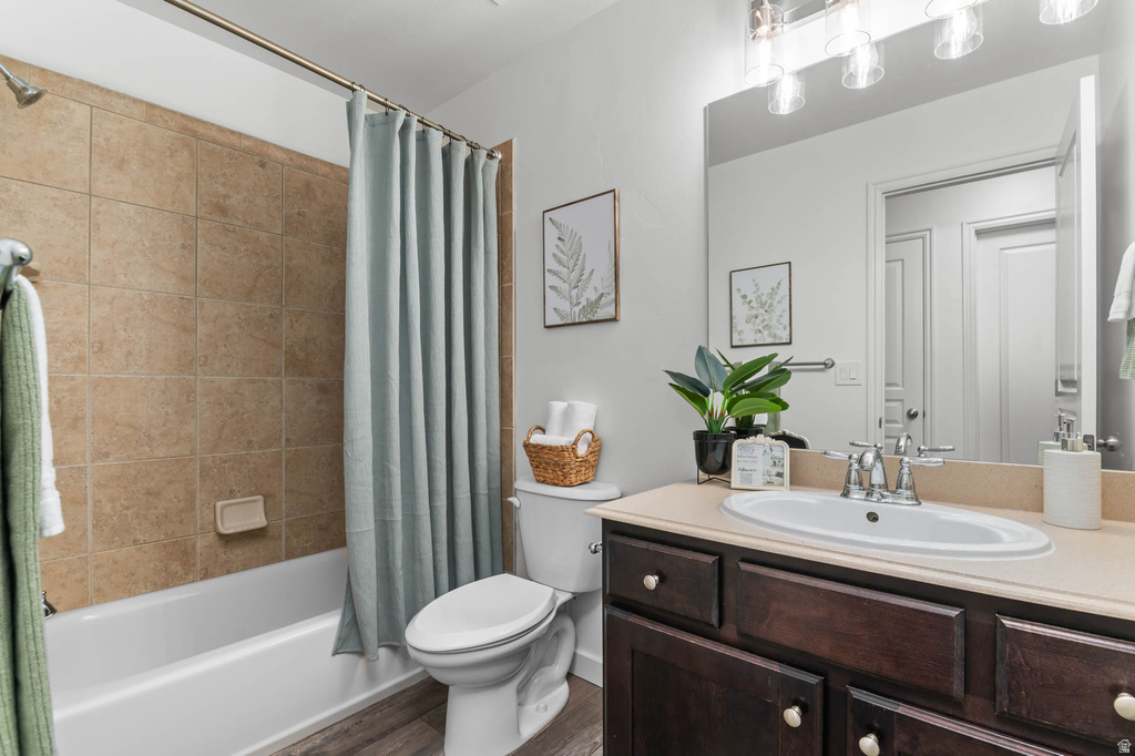 1512 N JUNE DR Farmington, UT 84025