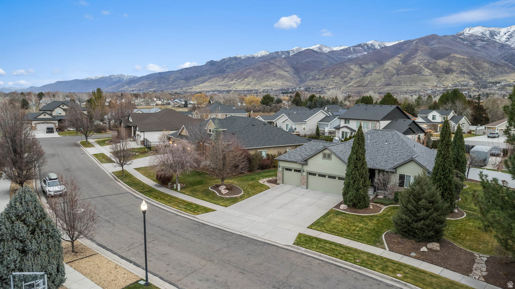 1512 N JUNE DR Farmington, UT 84025