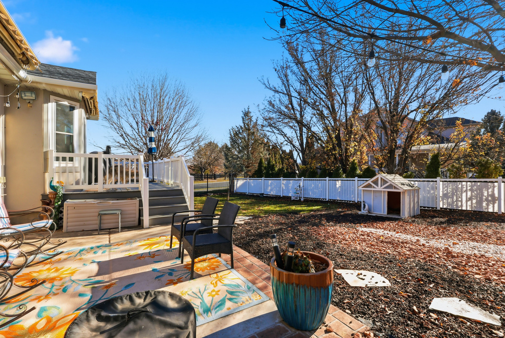 71 E HUNTERS HVN Saratoga Springs, UT 84045