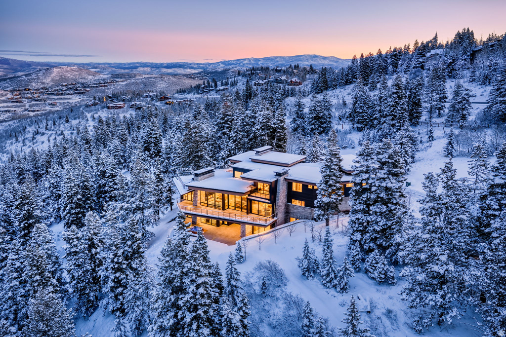 4867 LEGACY WAY Park City, UT 84060