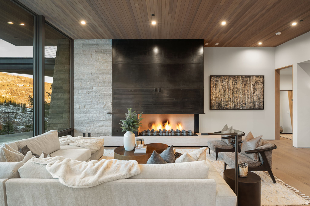 4867 LEGACY WAY Park City, UT 84060