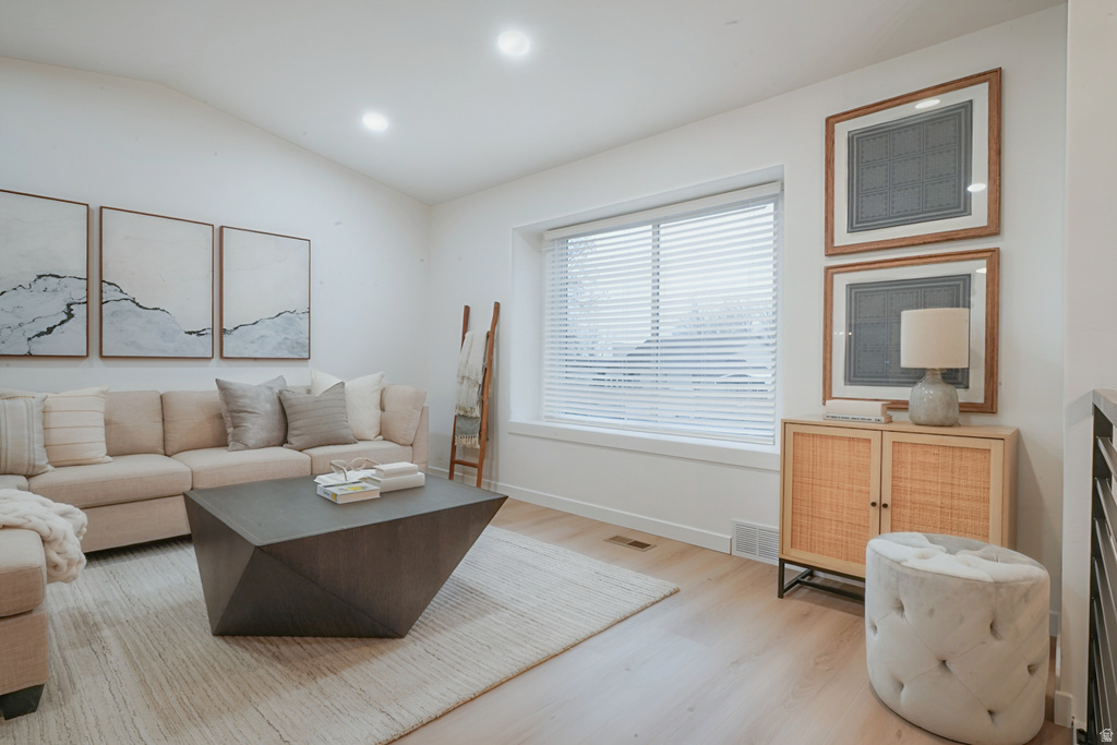 7 W RICE LN Farmington, UT 84025