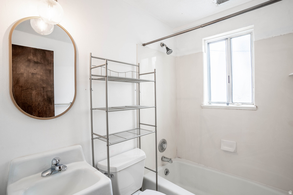 35 S 100 E Pleasant Grove, UT 84062