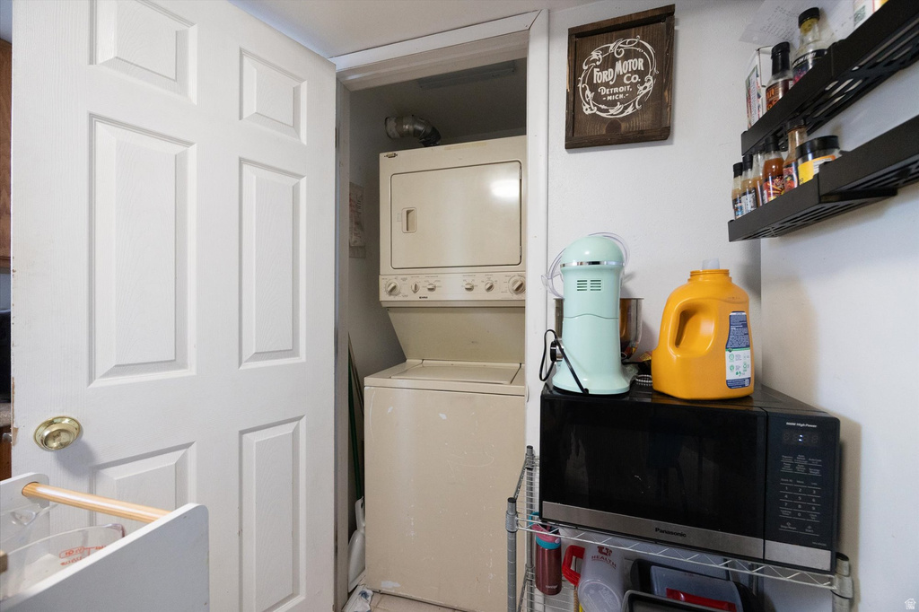 35 S 100 E Pleasant Grove, UT 84062