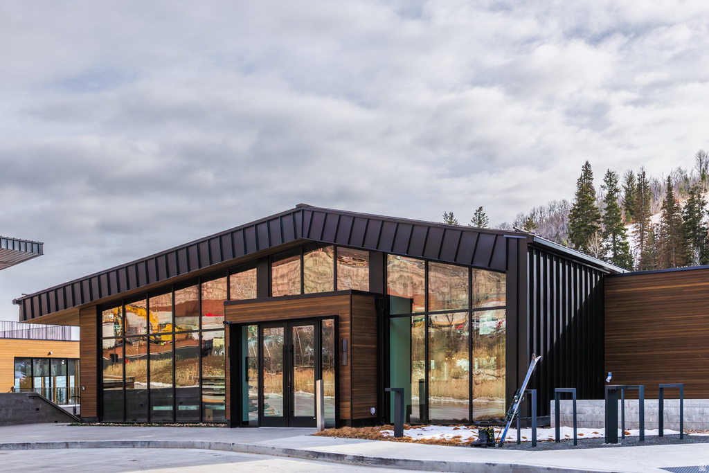 3267 W DEER HOLLOW RD #2304 Park City, UT 84060