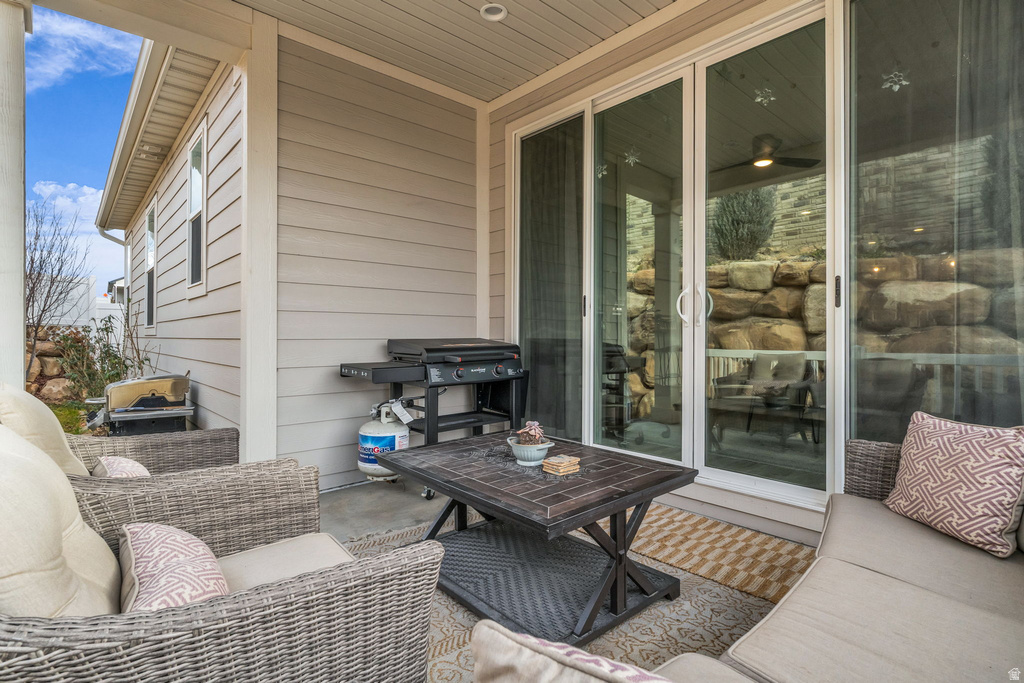 2103 N ELDERBERRY DR Saratoga Springs, UT 84045