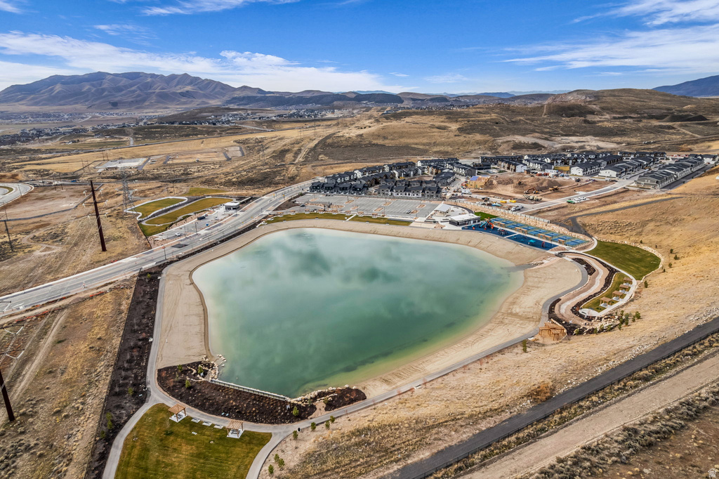 2103 N ELDERBERRY DR Saratoga Springs, UT 84045