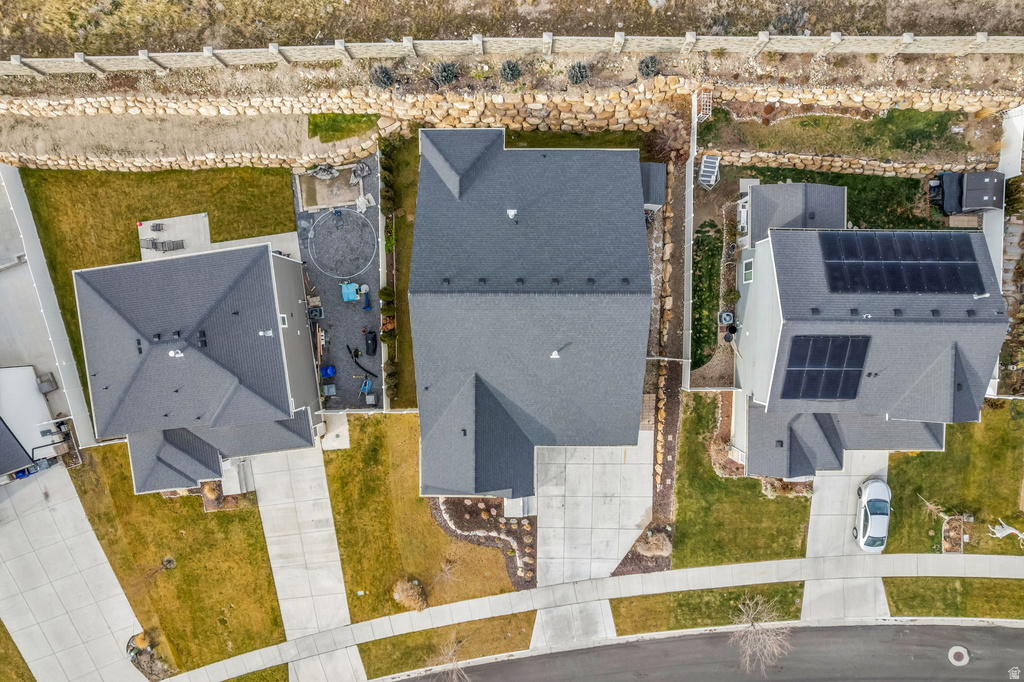 2103 N ELDERBERRY DR Saratoga Springs, UT 84045