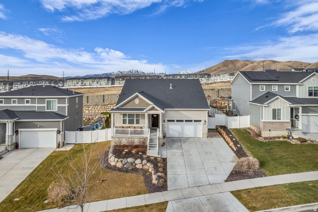2103 N ELDERBERRY DR Saratoga Springs, UT 84045