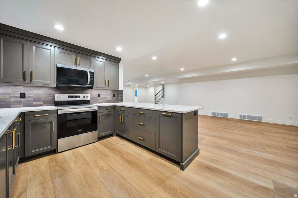 316 N AMBER LN Layton, UT 84041