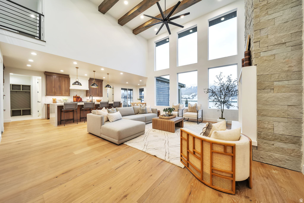 316 N AMBER LN Layton, UT 84041