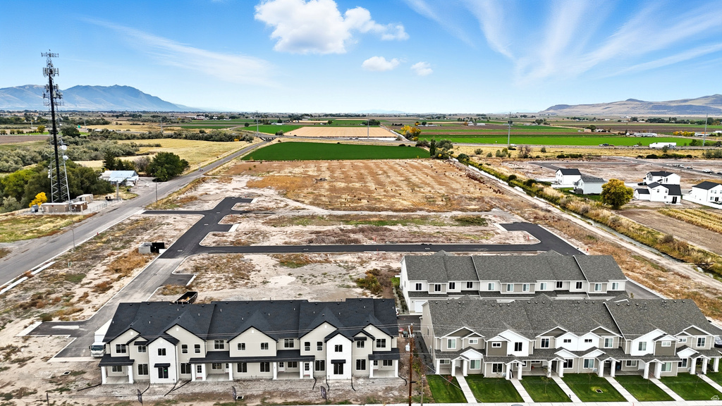 68 E 1225 S Tremonton, UT 84337