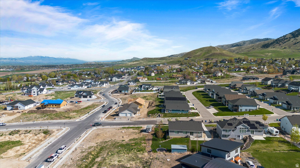 108 N 900 E Hyde Park, UT 84318