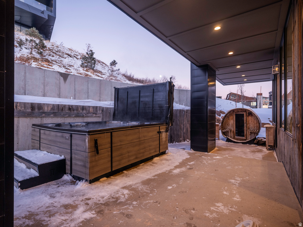 8452 E SPRING RD Eden, UT 84310