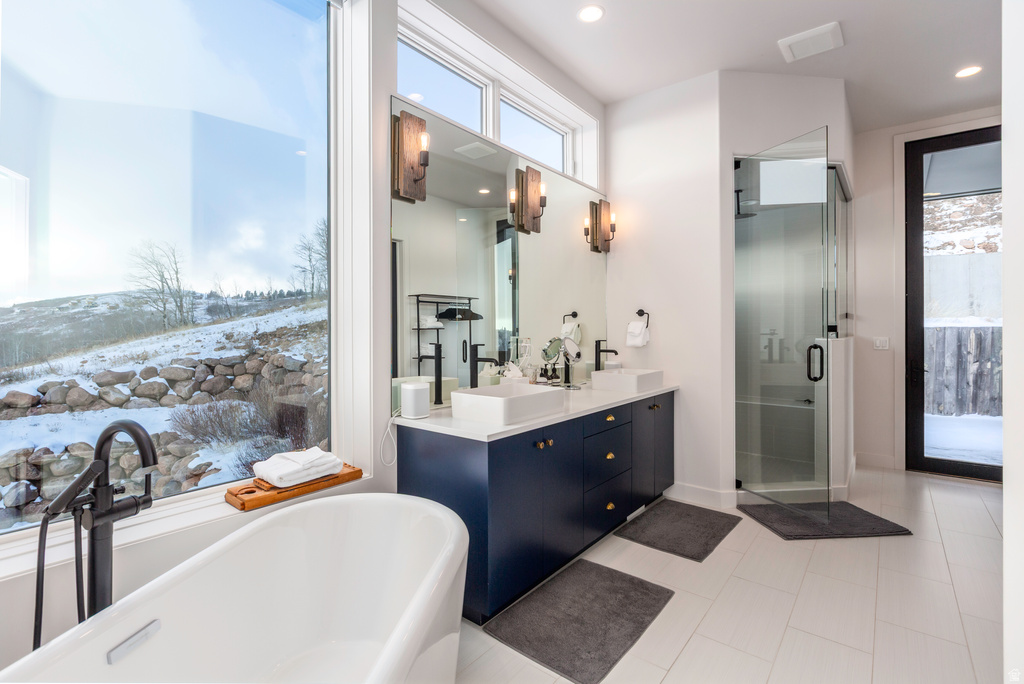 8452 E SPRING RD Eden, UT 84310