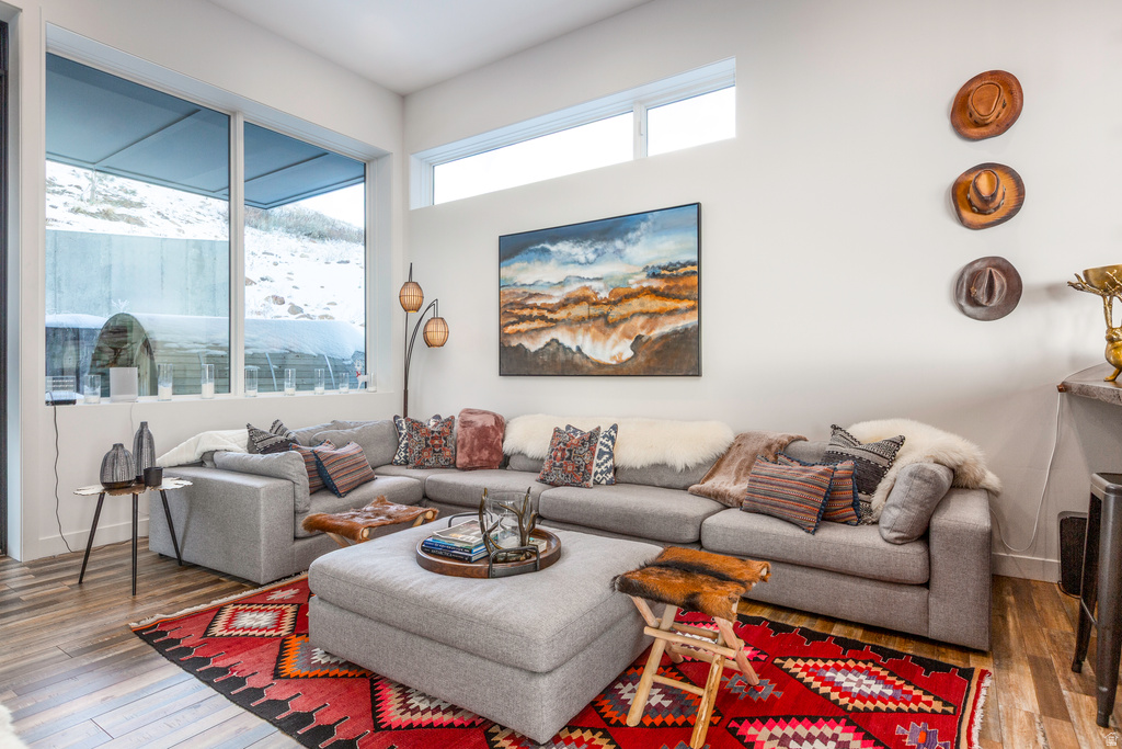 8452 E SPRING RD Eden, UT 84310