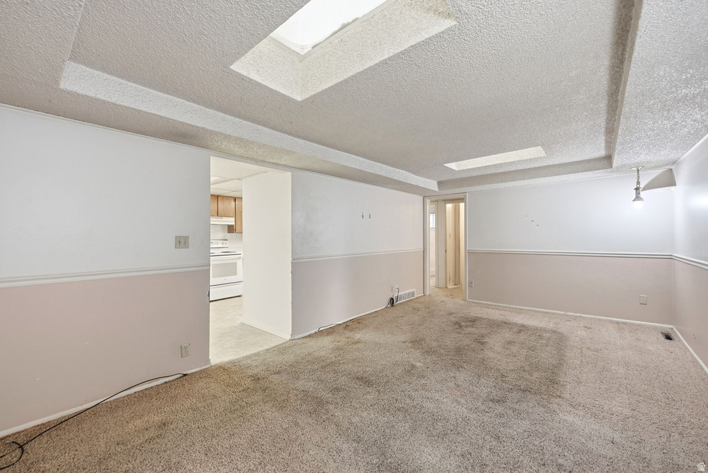 1601 S 700 W Woods Cross, UT 84087