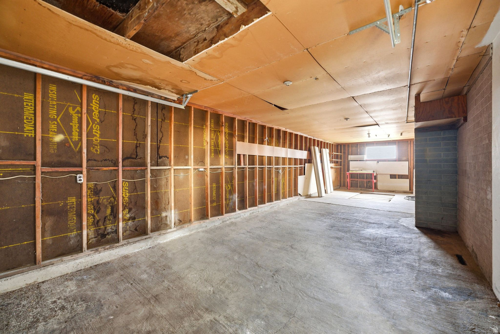 1601 S 700 W Woods Cross, UT 84087