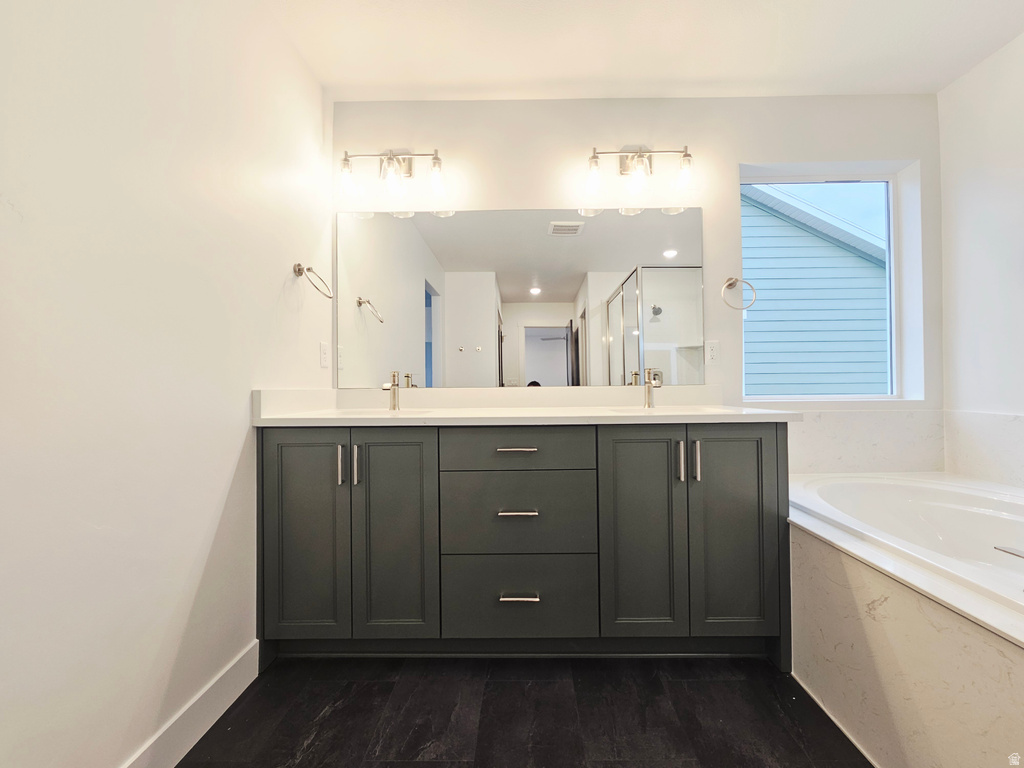 2846 W 2705 N #70 Plain City, UT 84404