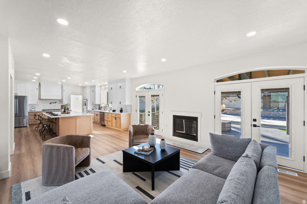 15258 S MOUNTAINSIDE DR Bluffdale, UT 84065