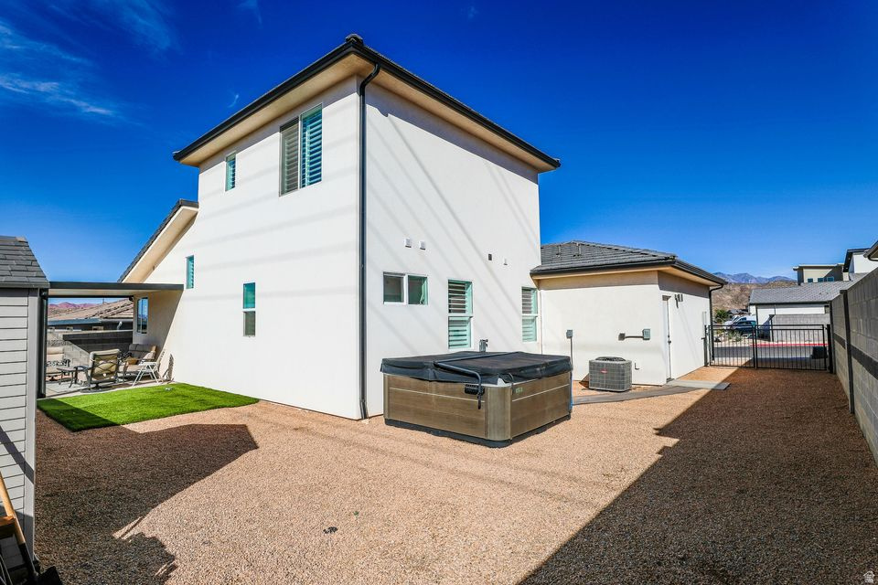 3023 W 625 N photo 5