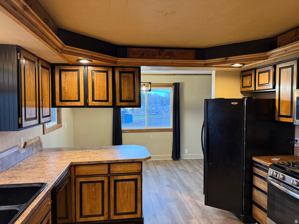 2932 S ARTHUR American Falls, ID 83211