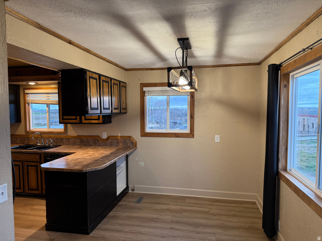 2932 S ARTHUR American Falls, ID 83211