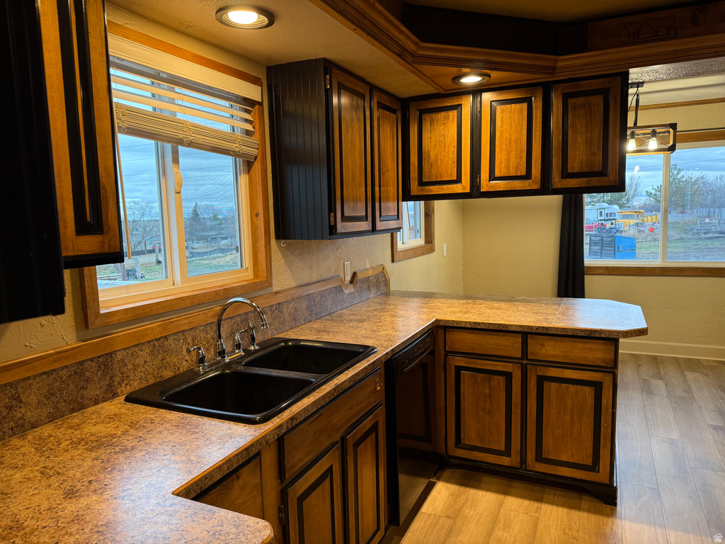 2932 S ARTHUR American Falls, ID 83211