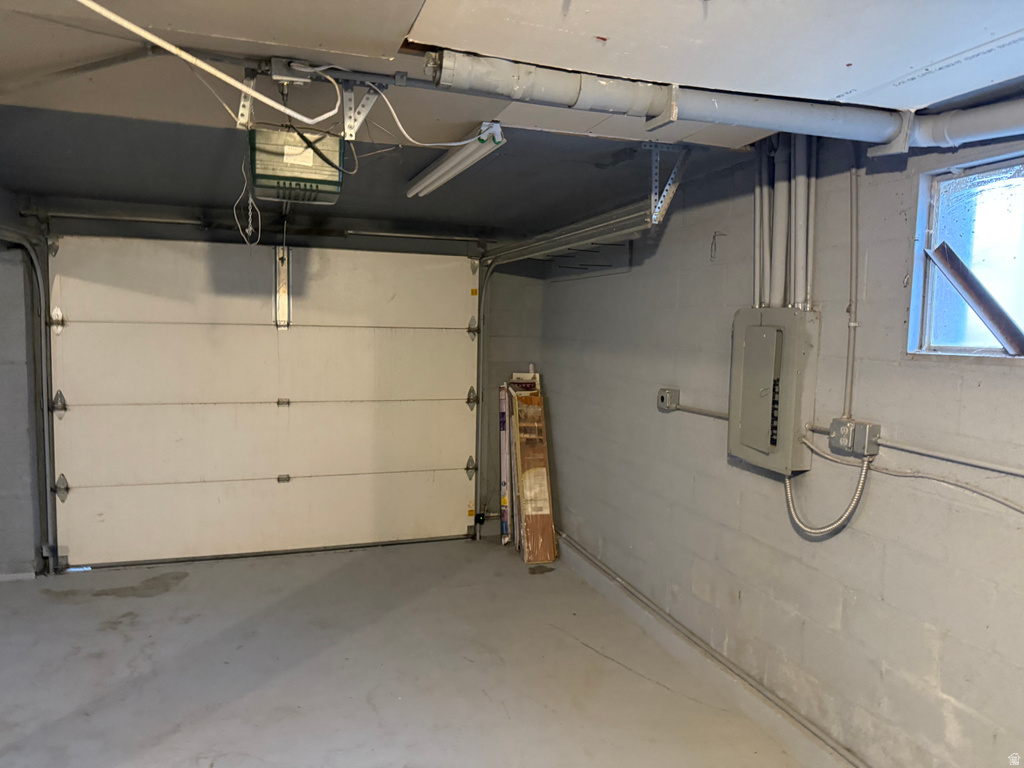 2932 S ARTHUR American Falls, ID 83211