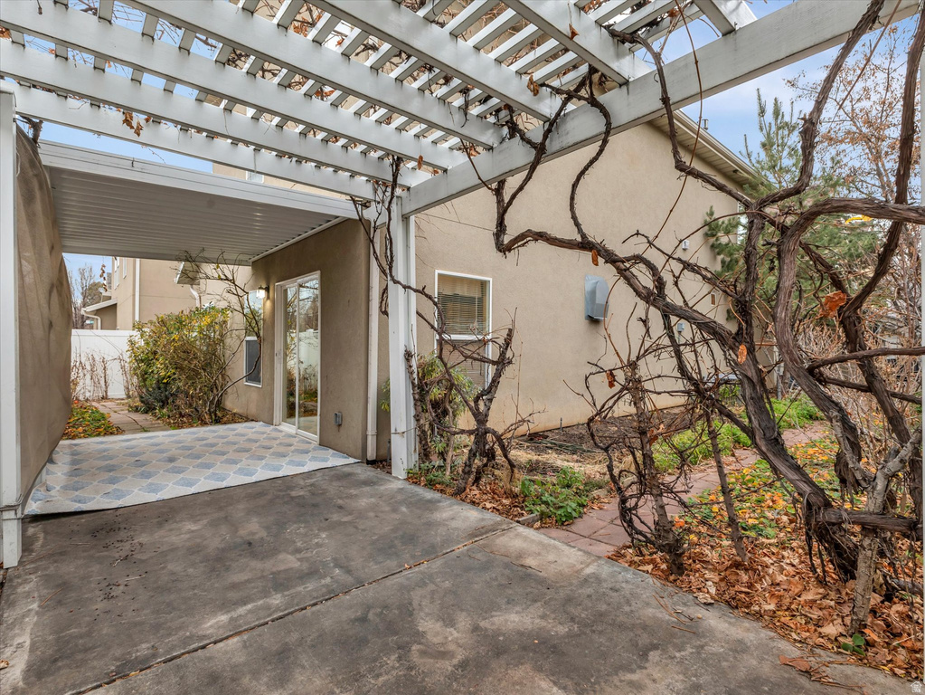 1395 E 6125 S South Ogden, UT 84405